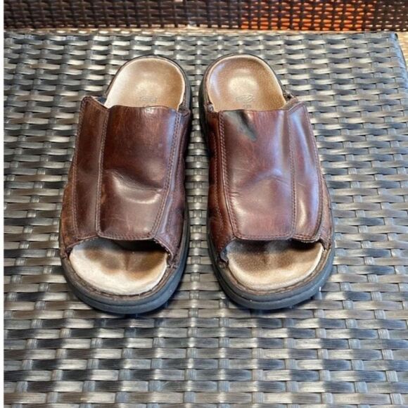 Vintage Y2K, sketchers sandals - Picture 1 of 7